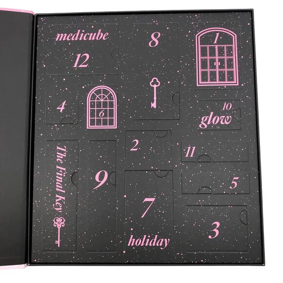 NEW Medicube The Glow Castle 12 Magical Days Of Glow The Glowmas Calendar NIB - Picture 5 of 7